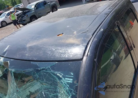 2018 Ram 1500 Express 4X4 6'4 Box z USA, uszkodzony, nr VIN 1C6RR7FT9JS290131